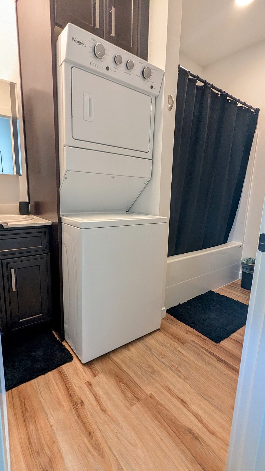 Bathroom with washer/dryer
