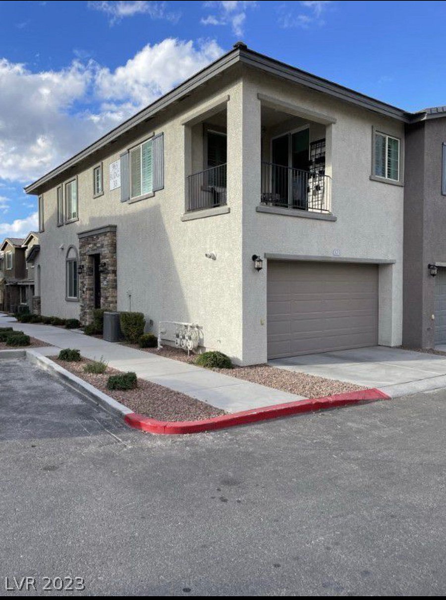 Furnished Finder property 878083_1 photo 1