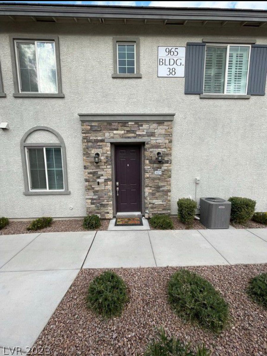 Furnished Finder property 878083_1 photo 2