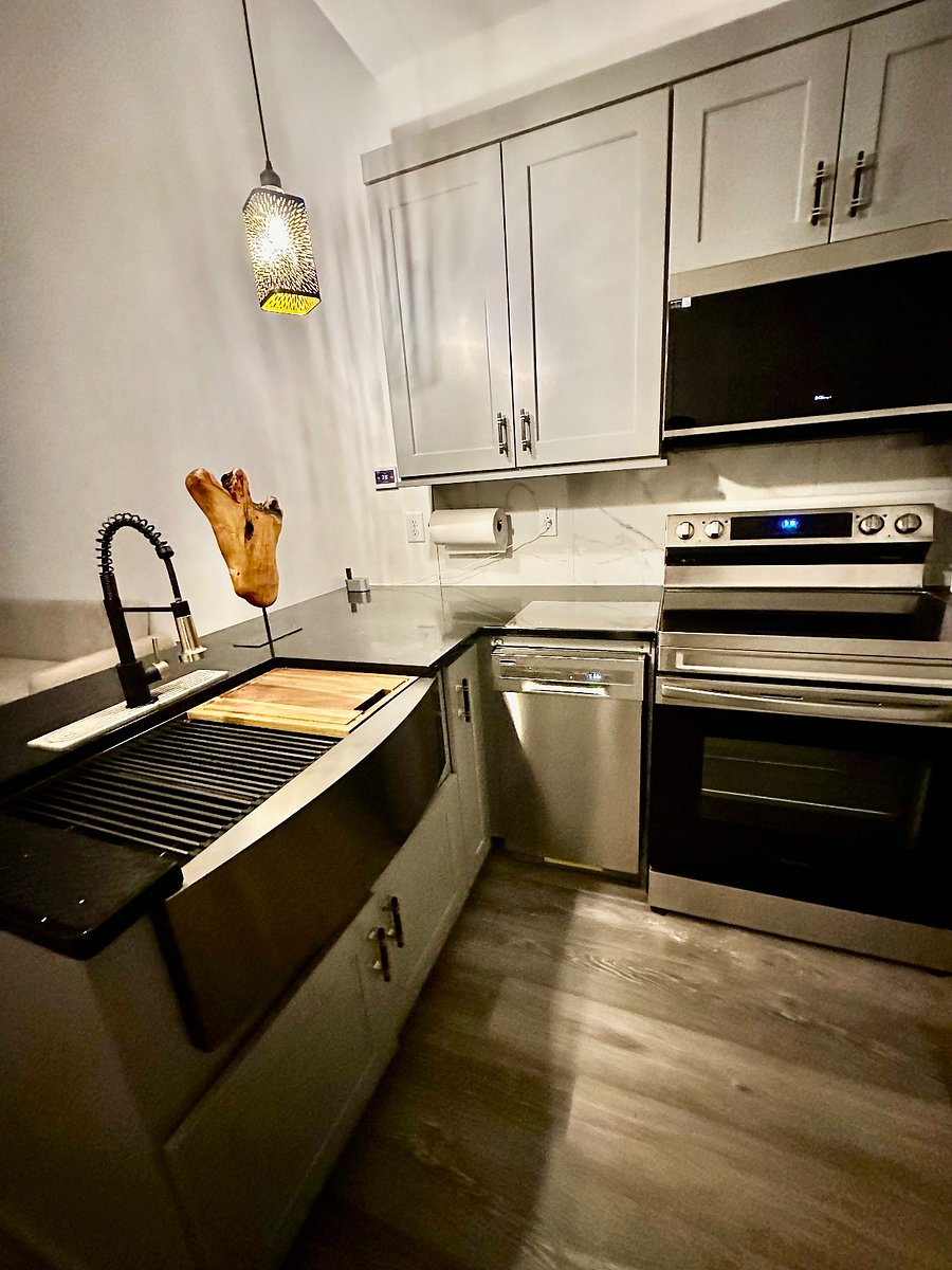 Furnished Finder property 878084_1 photo 9