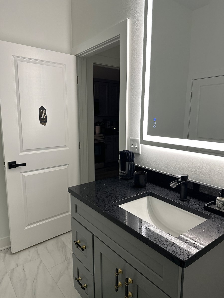 Furnished Finder property 878084_1 photo 24