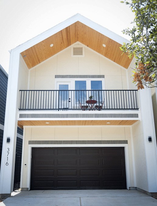 4 bedroom townhouse with security cameras, two-car garage, balcony, and privacy fence in the back yard. Pet-friendly!