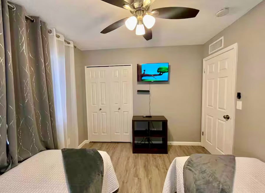 Furnished Finder property 878100_1 photo 24