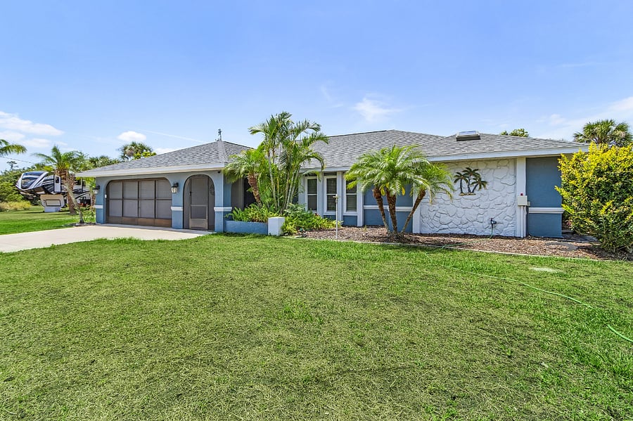 Furnished Finder property 878103_1 photo 4