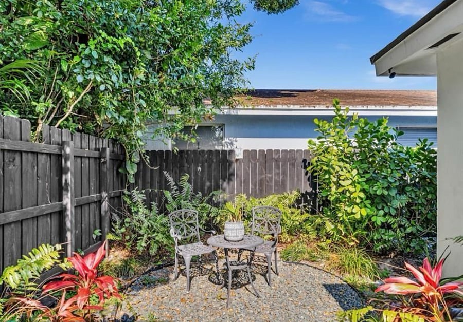 Furnished Finder property 878106_1 photo 15