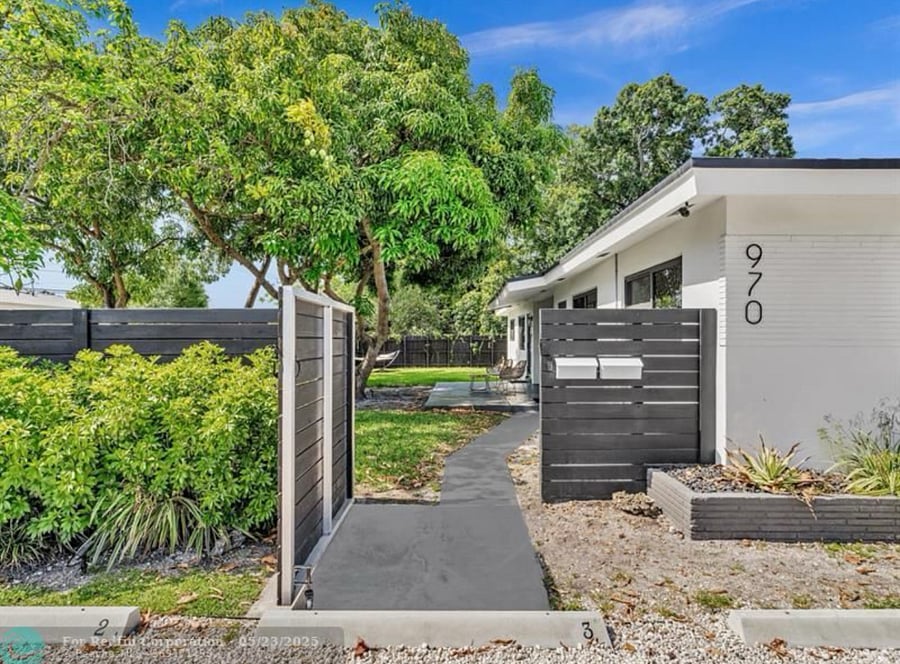 Furnished Finder property 878106_1 photo 16