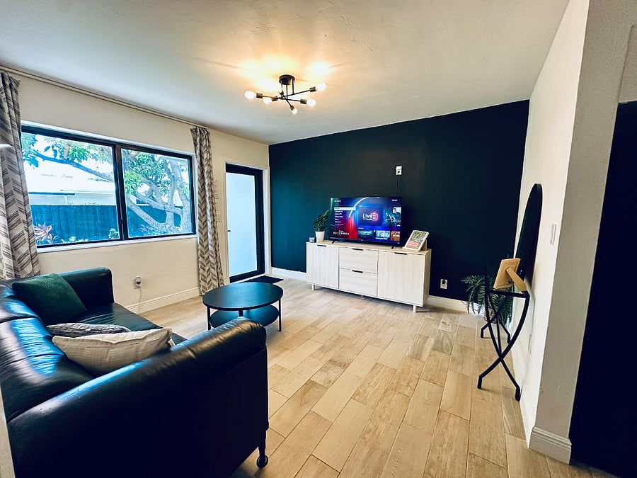 Furnished Finder property 878106_1 photo 5