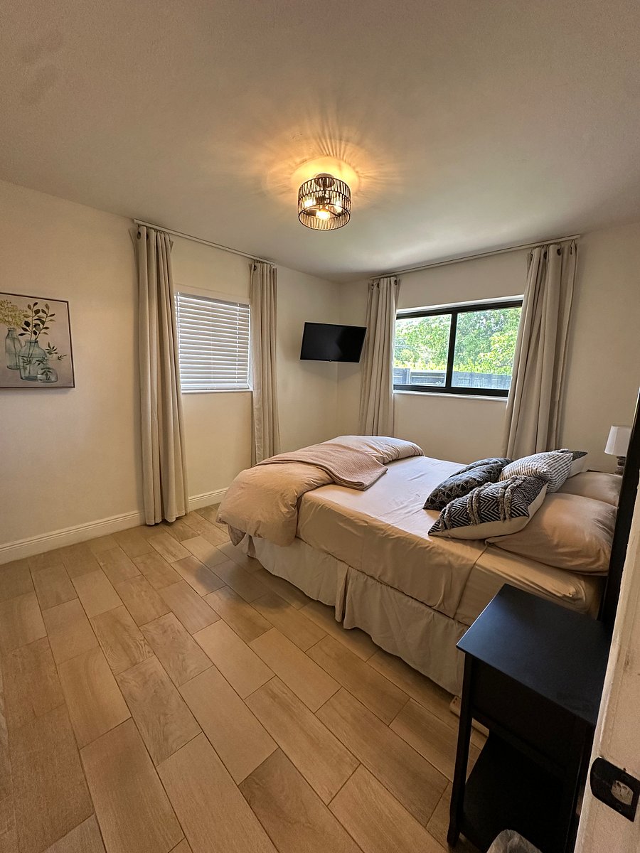 Furnished Finder property 878106_1 photo 10