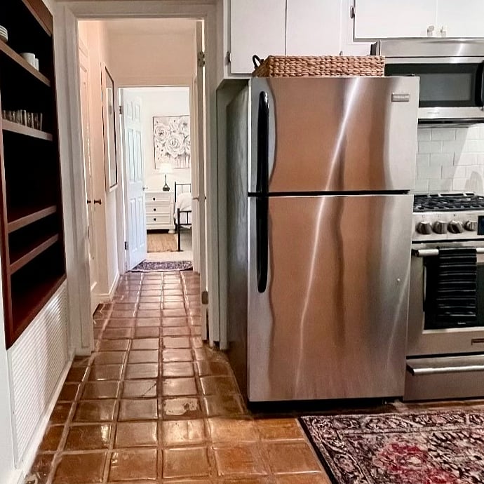 Furnished Finder property 878107_1 photo 4