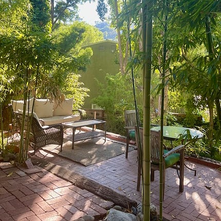 Furnished Finder property 878107_1 photo 1