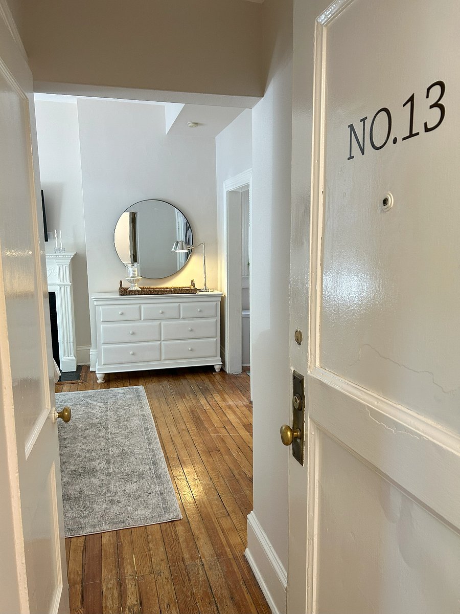 Furnished Finder property 878112_1 photo 3