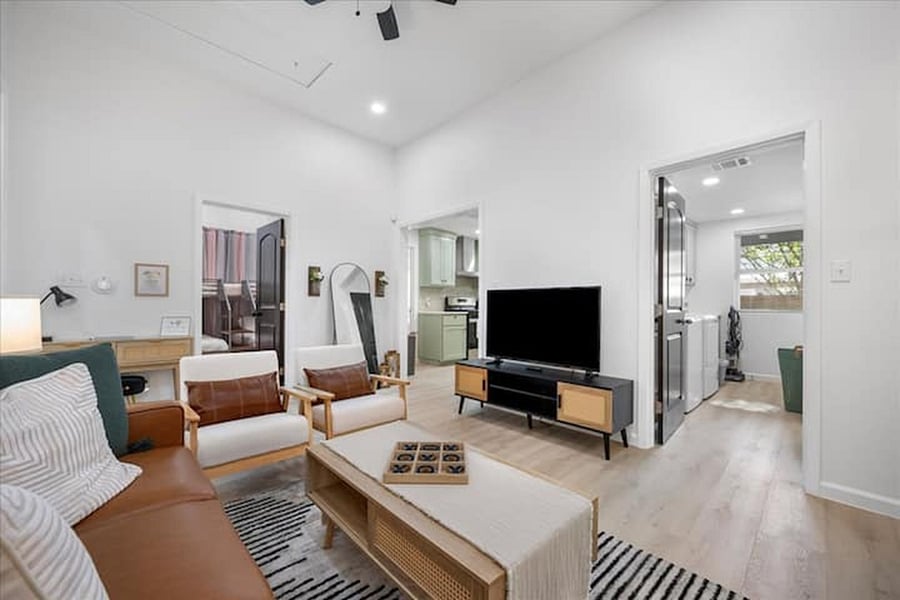 Furnished Finder property 878134_1 photo 5