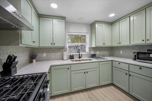 Furnished Finder property 878134_1 photo 8