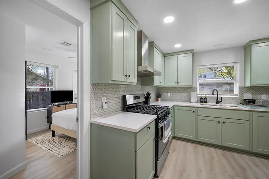 Furnished Finder property 878134_1 photo 20