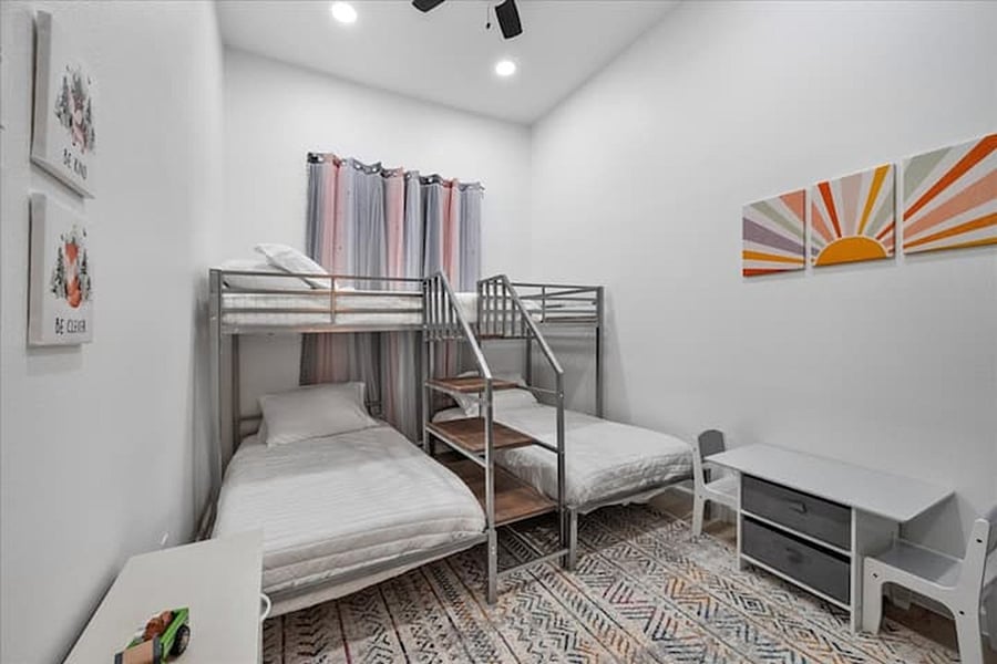 Furnished Finder property 878134_1 photo 27