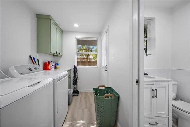 Furnished Finder property 878134_1 photo 28