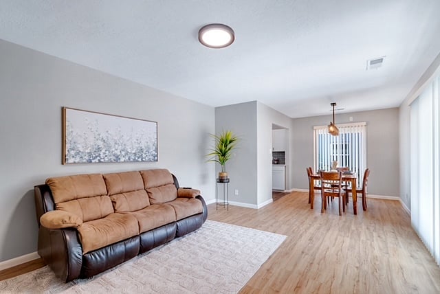 Furnished Finder property 878147_1 photo 4