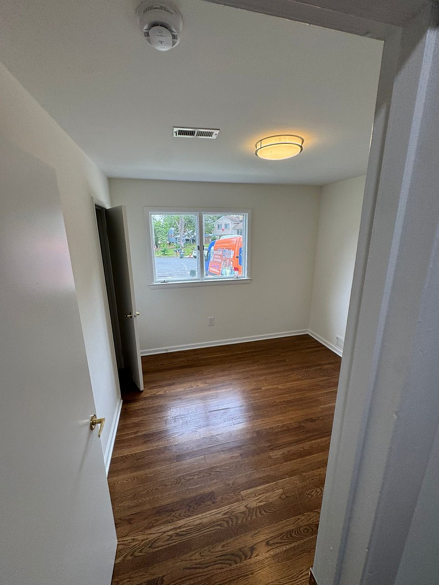 Furnished Finder property 878155_1 photo 9