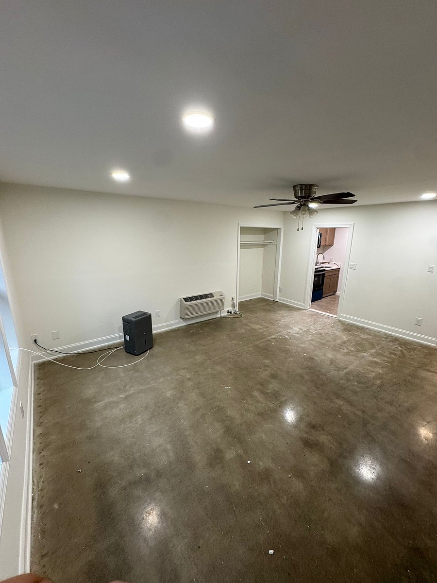Furnished Finder property 878155_1 photo 35