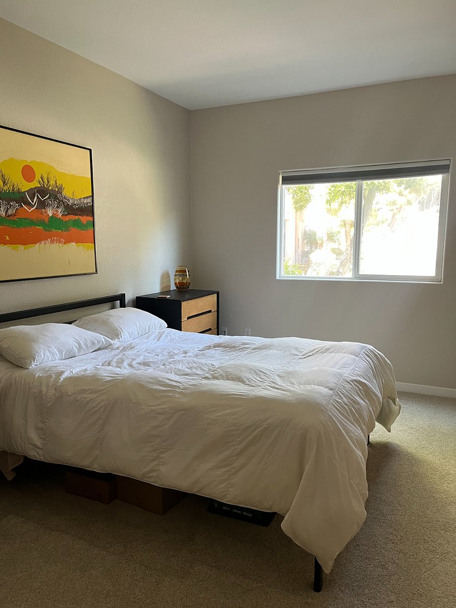 Large Furnished Room Private Bath - 878164 1 59933790 Full