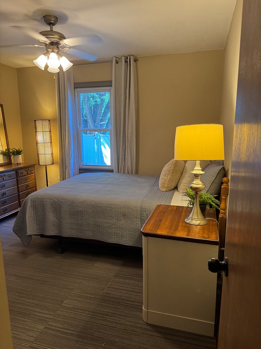 Furnished Finder property 878173_1 photo 12