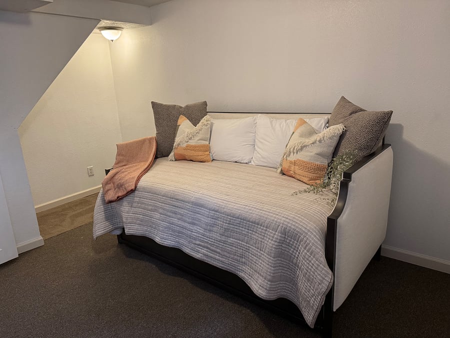 Furnished Finder property 878173_1 photo 23