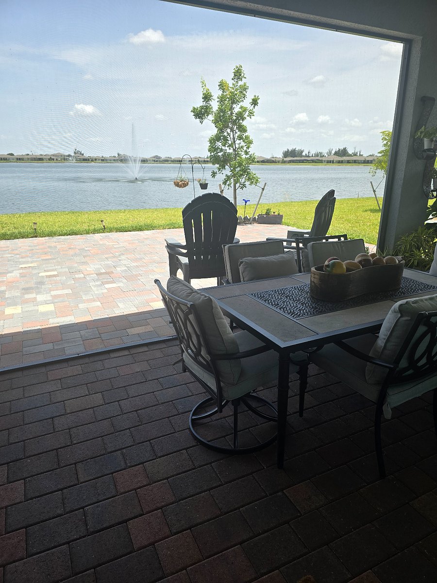 Furnished Finder property 878186_1 photo 3