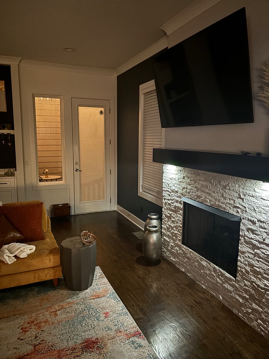 Furnished Finder property 878189_1 photo 11