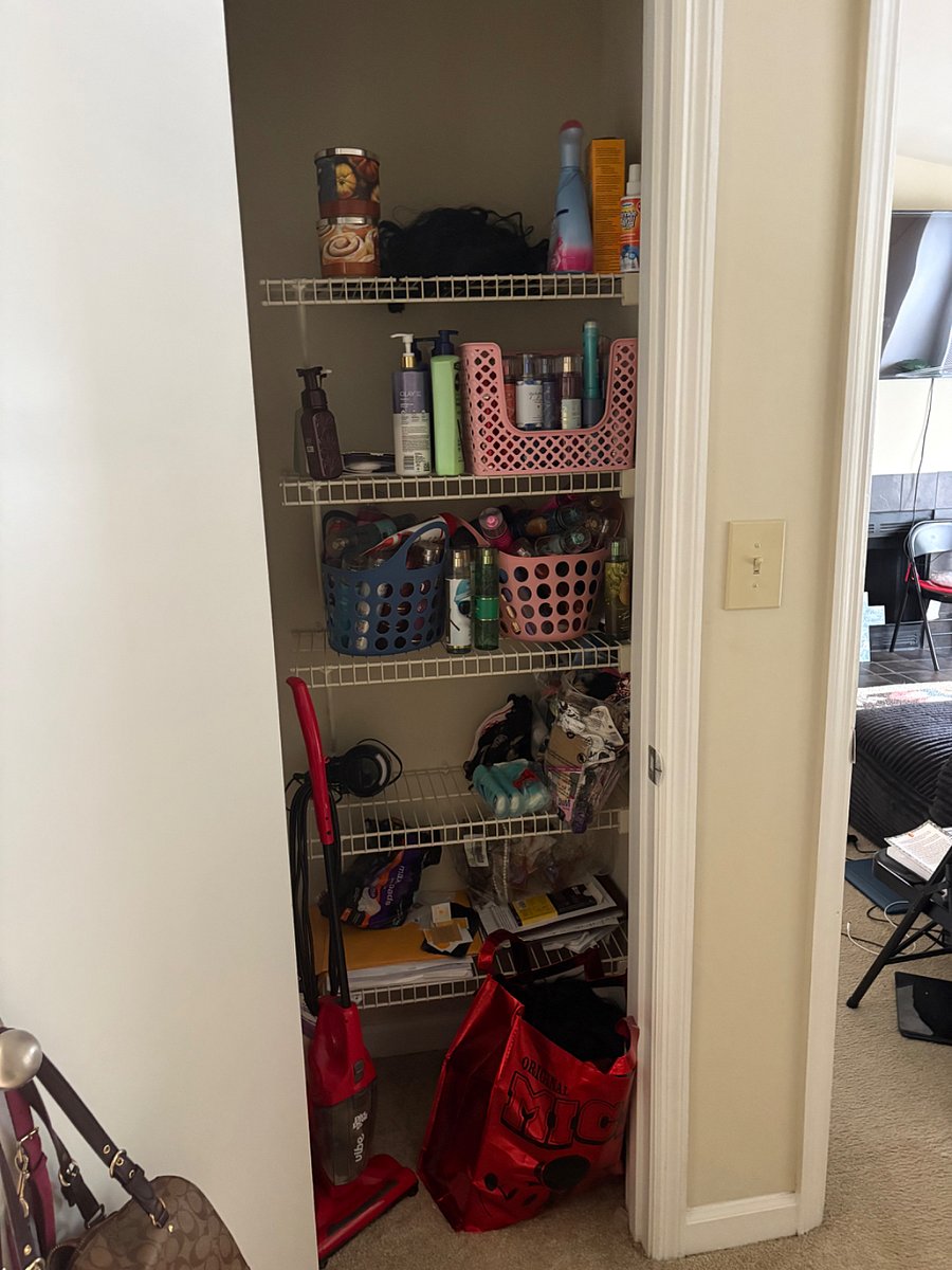 Furnished Finder property 878203_1 photo 18