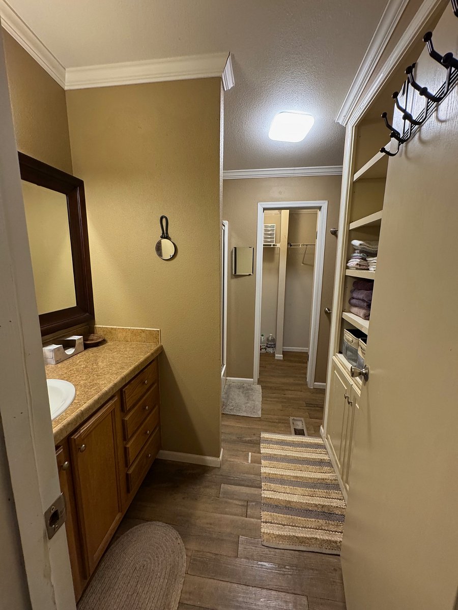 Furnished Finder property 878204_3 photo 17