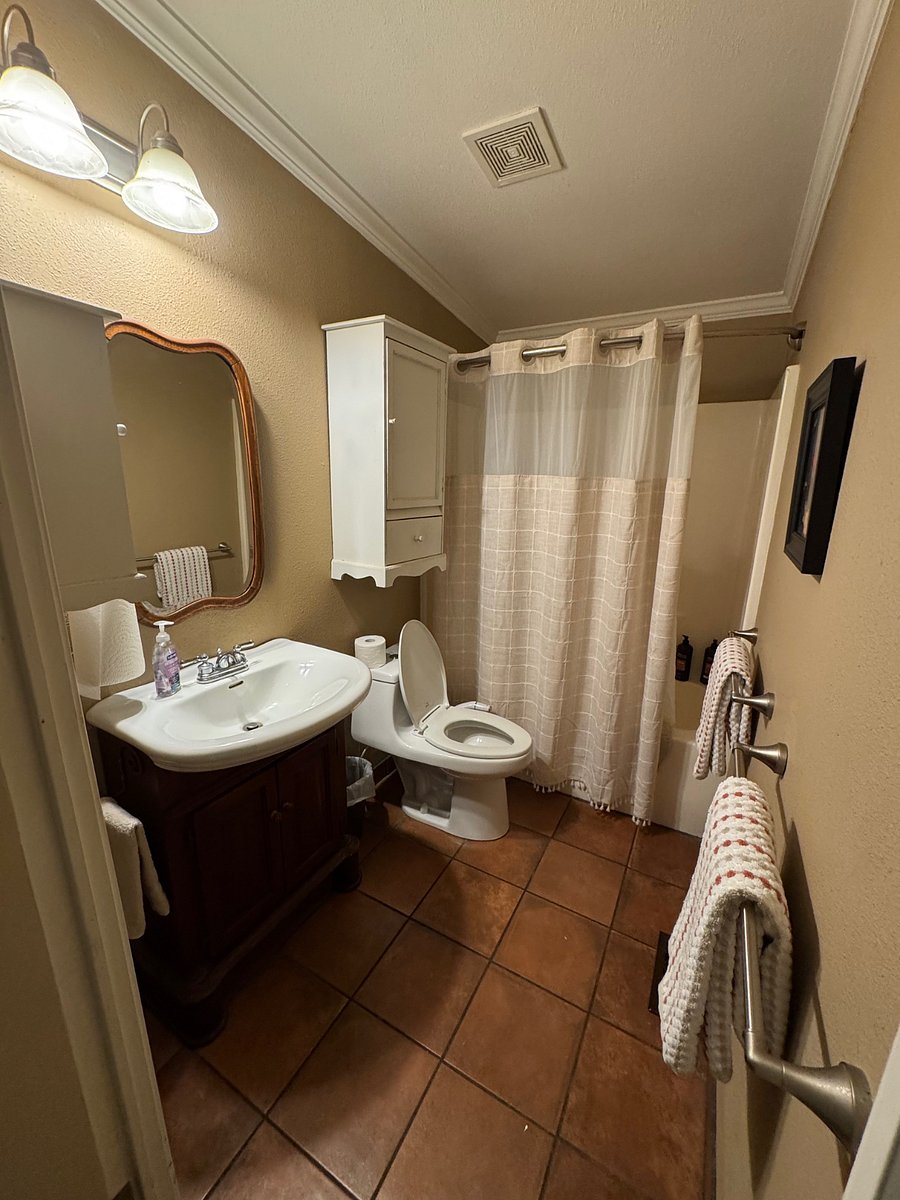 Furnished Finder property 878204_3 photo 14