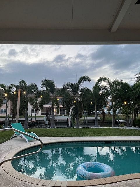 Furnished Finder property 878220_1 photo 8