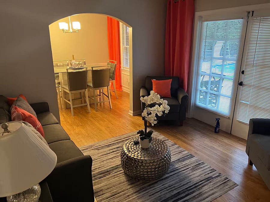 Living room/Dinning Room