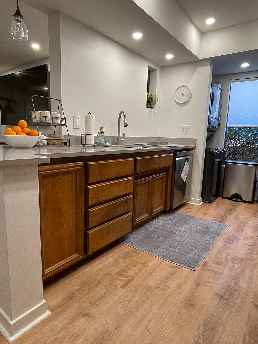 Furnished Finder property 878236_1 photo 10