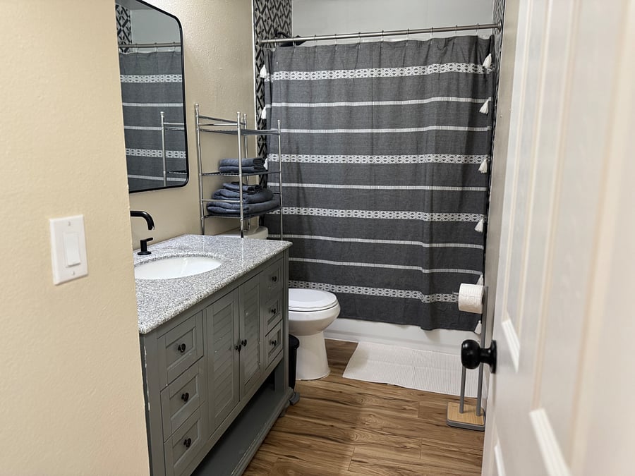 Furnished Finder property 878253_1 photo 3