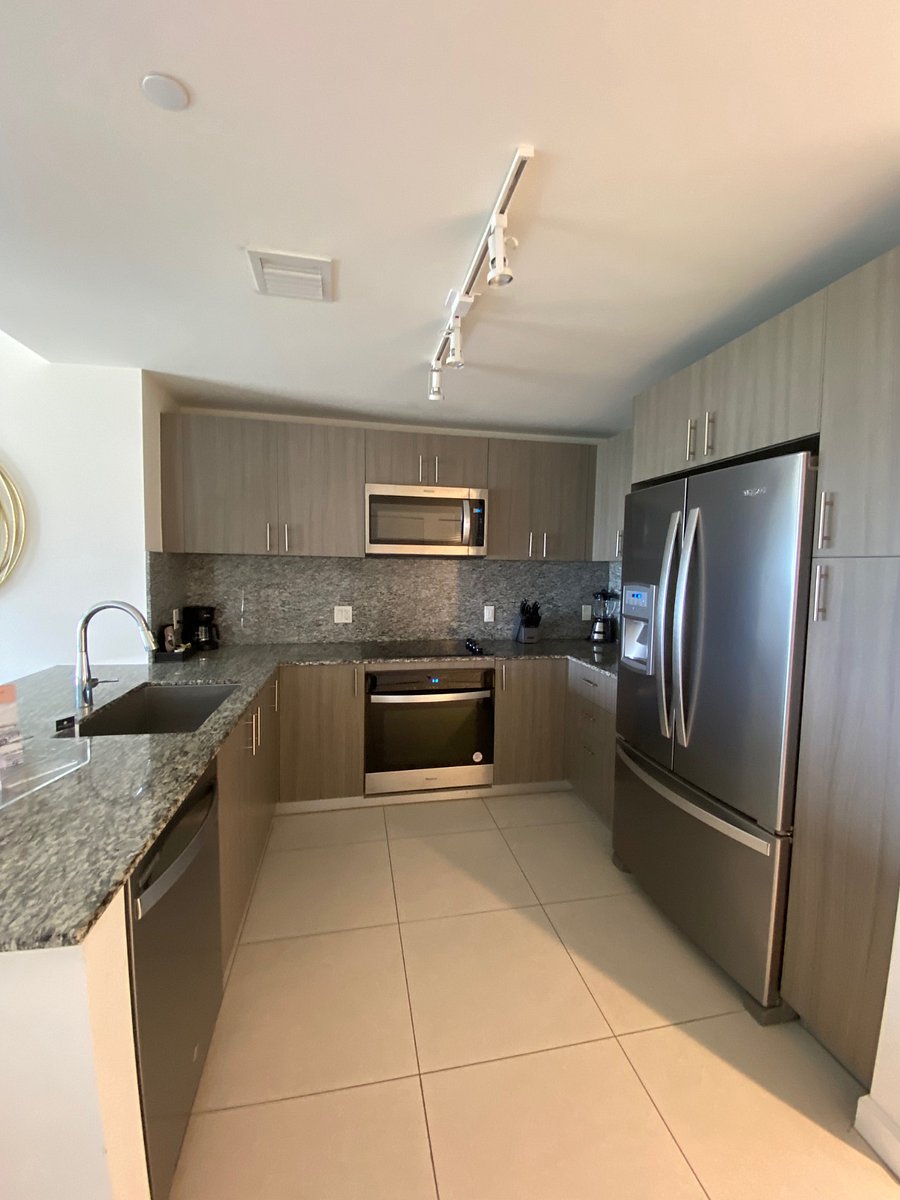 Furnished Finder property 878254_1 photo 2