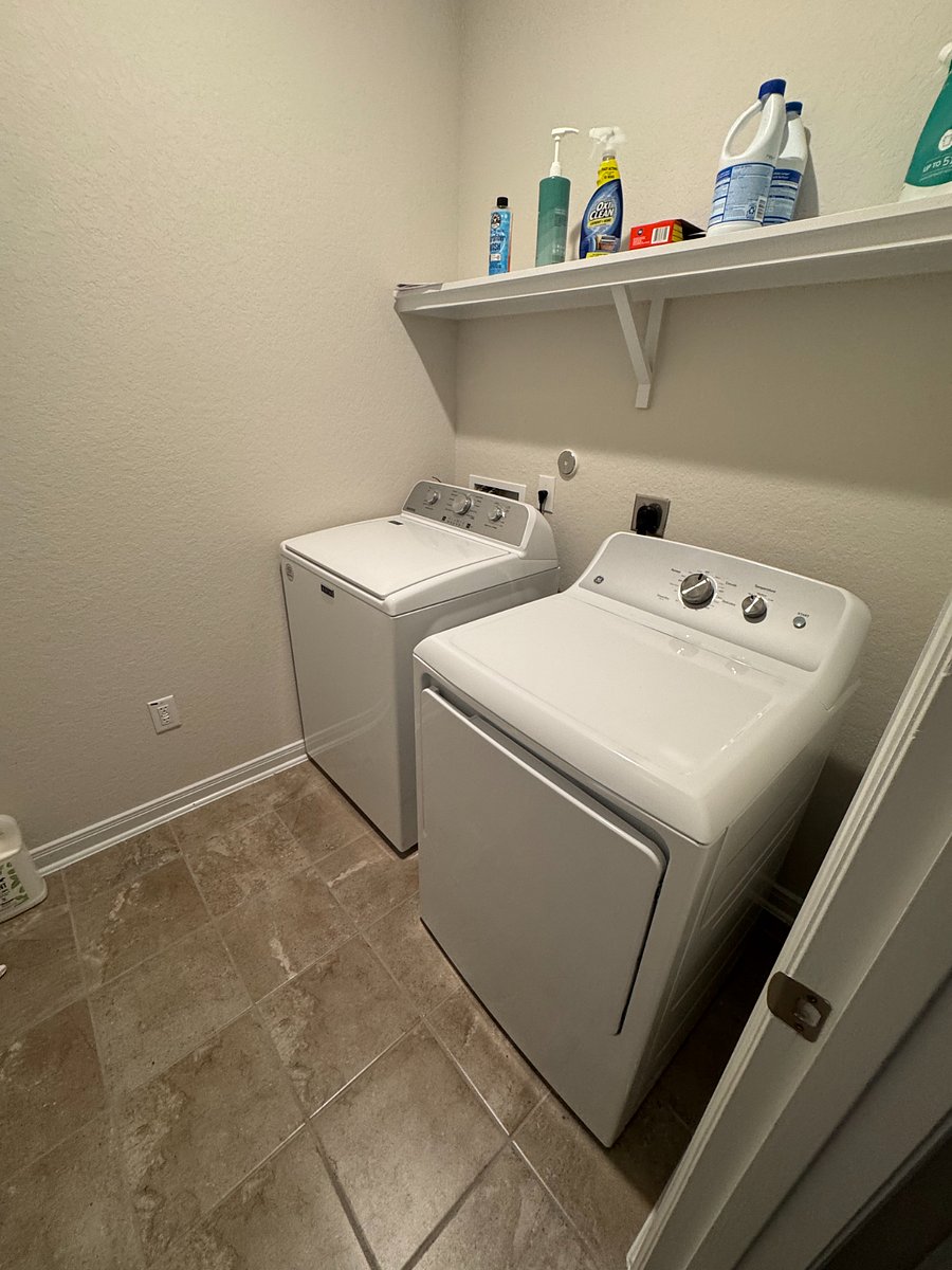 Furnished Finder property 878296_1 photo 12
