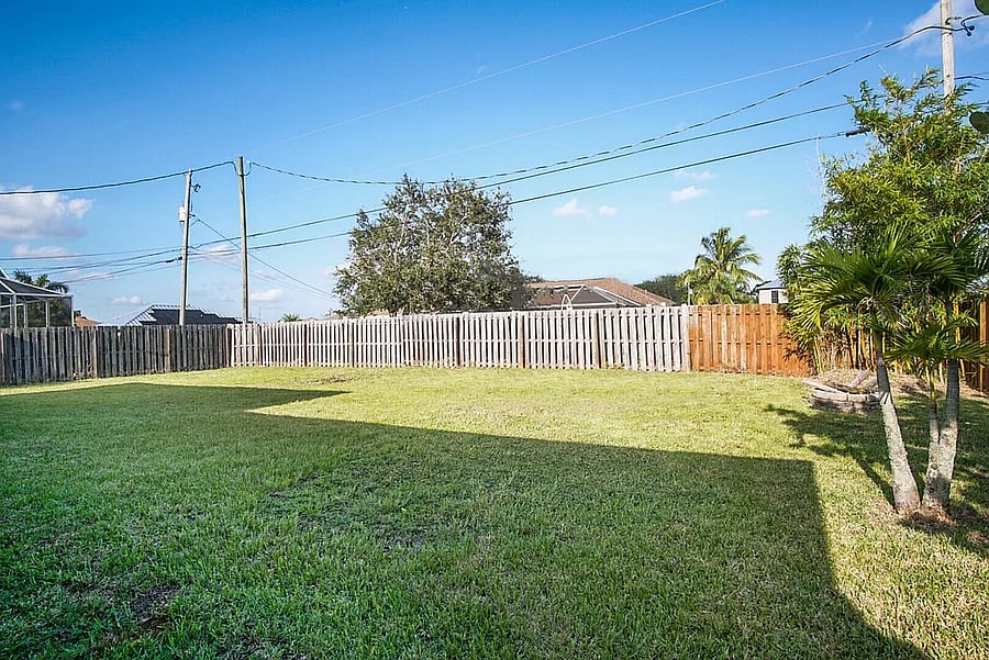 Furnished Finder property 878313_1 photo 25