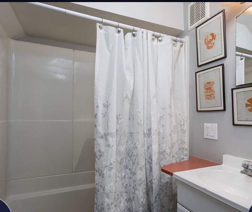 Furnished Finder property 878354_1 photo 7