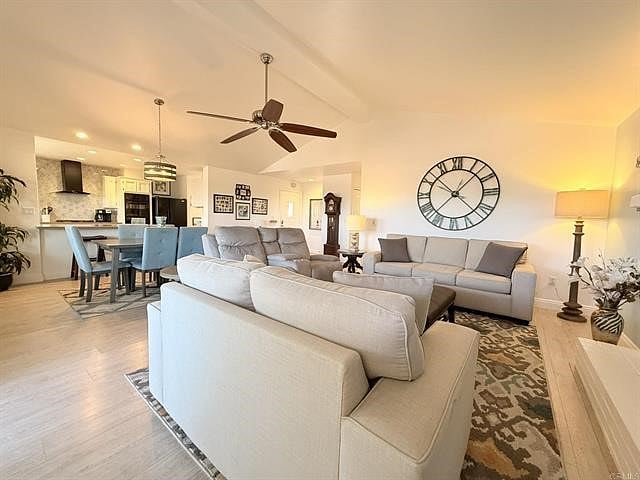 Furnished Finder property 878362_1 photo 9