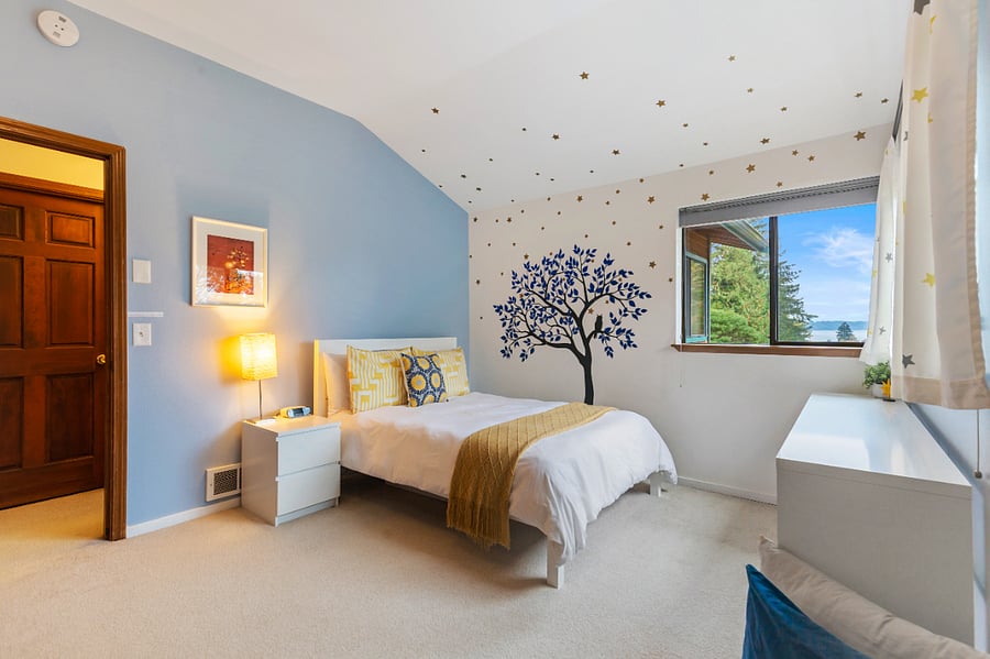 Starry night room with full size bed