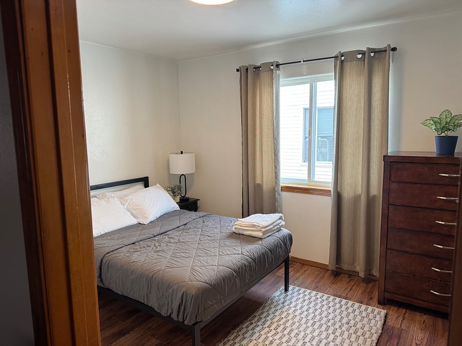 Bedroom # 2 - Full Bed