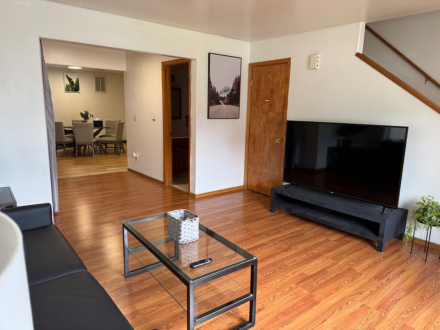 Living Room (Smart TV with Netflix, Hulu, Disney Plus, ESPN access)