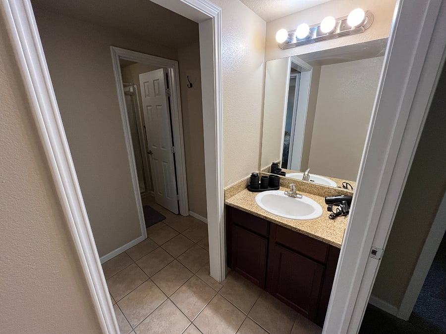 Furnished Finder property 878377_1 photo 8