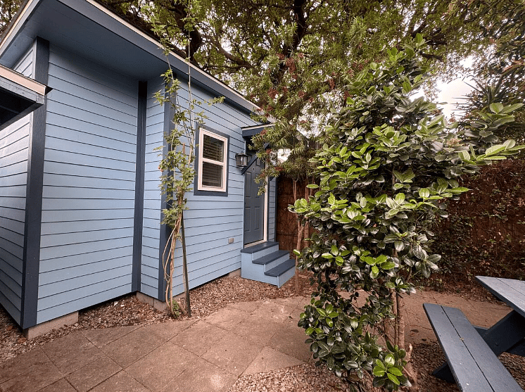 Furnished Finder property 878379_2 photo 18