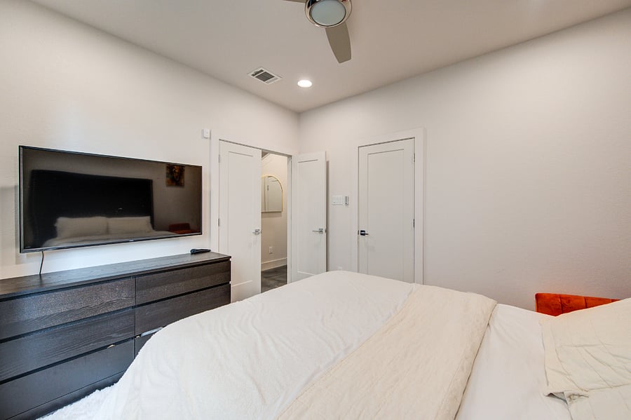 Furnished Finder property 878388_1 photo 22