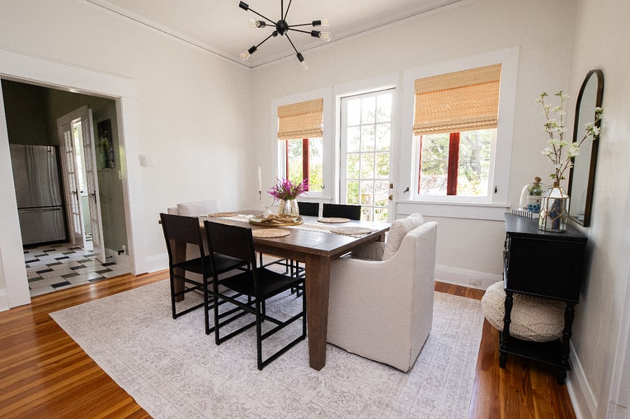 Gorgeous dining room overlooking the tropical backyard, seats up to 6