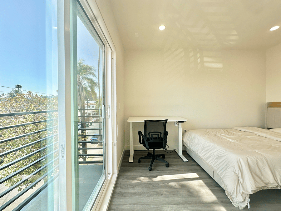 Furnished Finder property 878416_1 photo 23