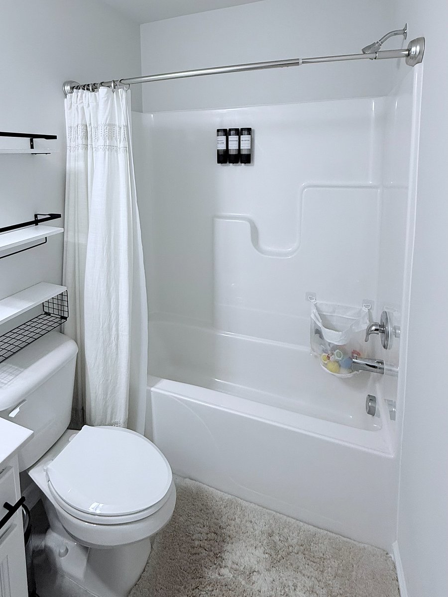 Third floor: Nursery bathroom