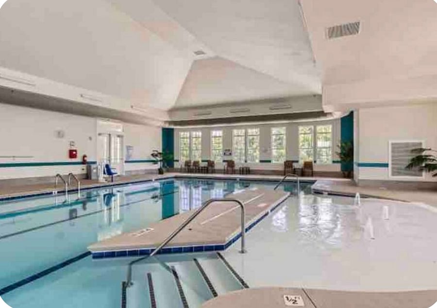 Neighborhood amenitiy: Indoor pool